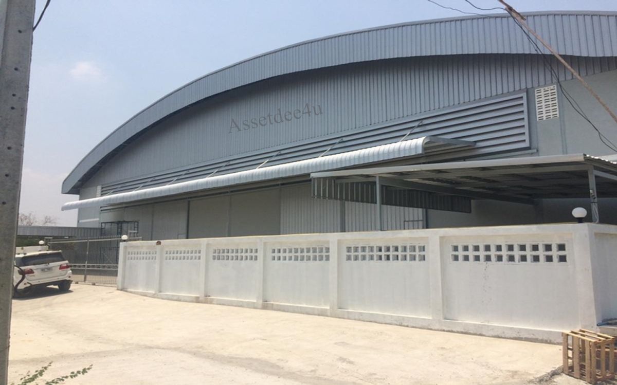 For RentWarehouseLadkrabang, Suwannaphum Airport : 200 sq.m. of warehouse for rent with offices and rooms Lat Krabang area 14 Thap 1 Near Suvarnabhumi Airport