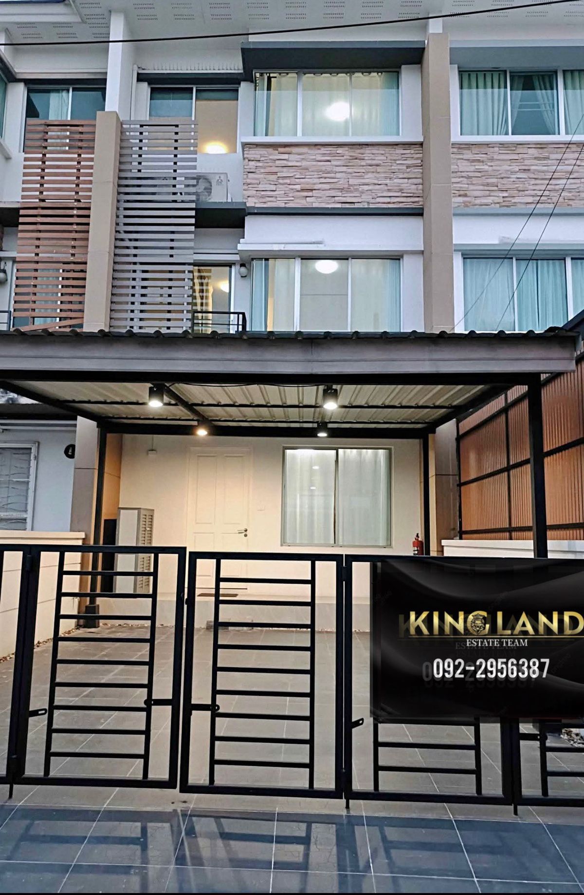 For RentTownhomePattanakan, Srinakarin : #Rent a 3 -story townhome, 23 sq.w. Town Plus Project, Rama 9 (Krungthep Kreetha Soi 7 - Bang Kapi), 3 bedrooms, 3 bathrooms 🔥 Rent 30,000 baht/month 🔥 ✅ Company registration