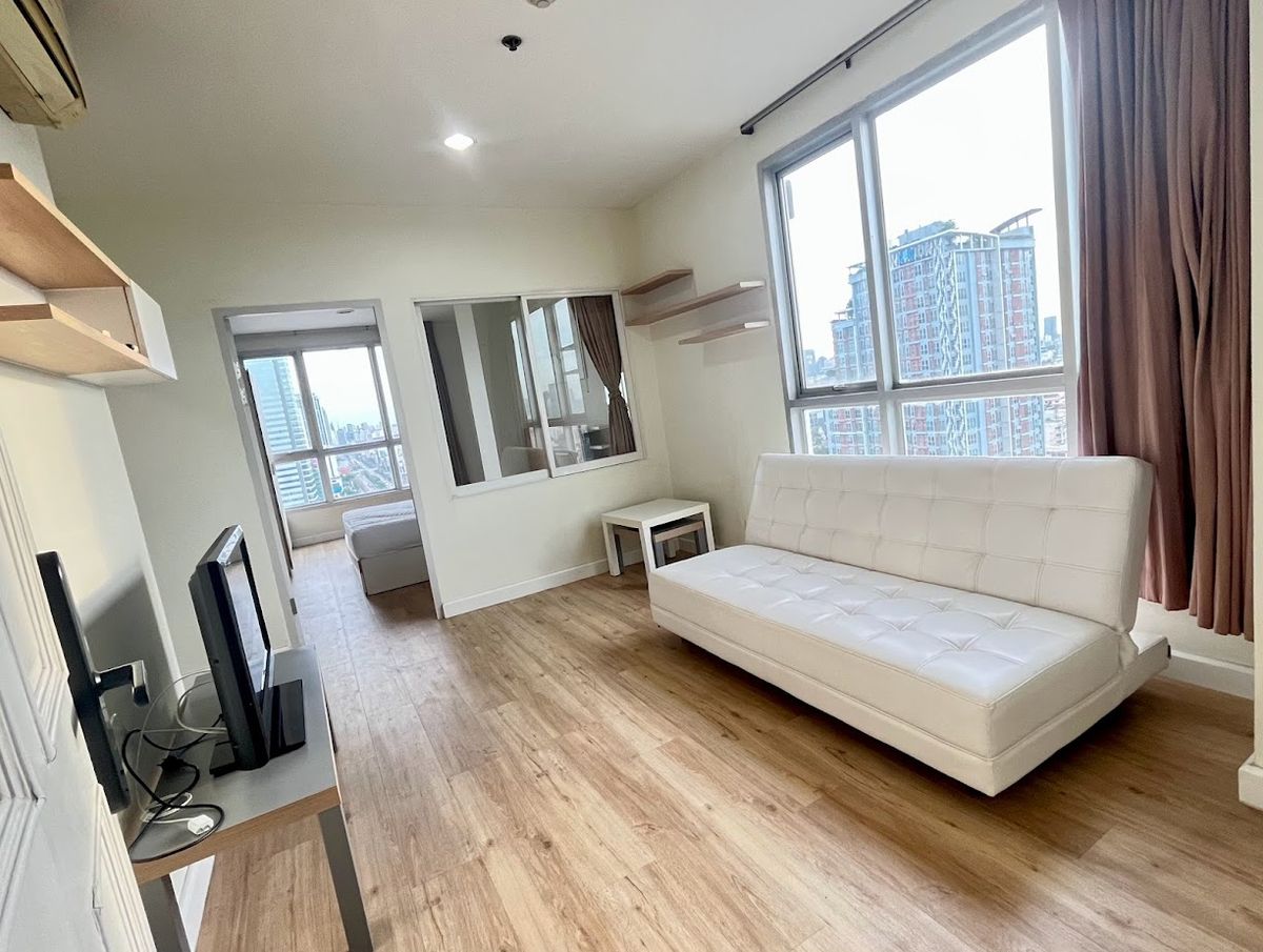 For RentCondoRatchadapisek, Huaikwang, Suttisan : LIFE @ Ratchada Sutthisan Condo for Rent 1 Bedroom, New Blend, Clean, ready to be 17,000 baht | Contact 085-546-9559