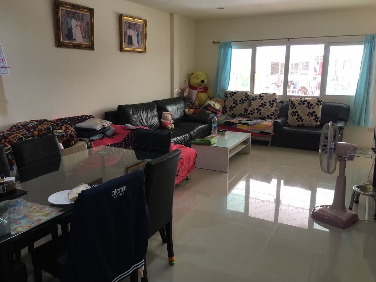 For SaleTownhomeKaset Nawamin,Ladplakao : urgent!! 🔥 The owners price quickly released at The Exclusive Townhome Nuanchan. Interested 0655546998.