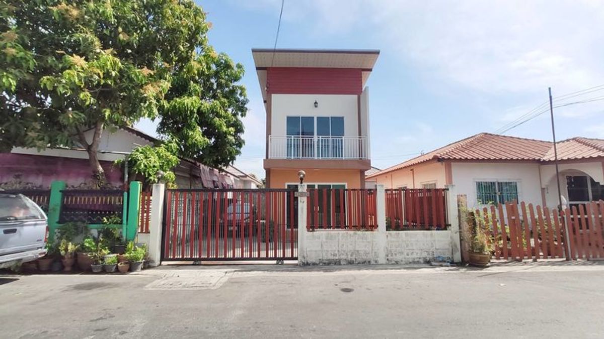 For SaleHouseMin Buri, Romklao : House for sale 32 square wah, new building, 2 bedrooms, Soi Liab Waree 27, near Big C, Lotus, Nong Chok District, Bangkok.