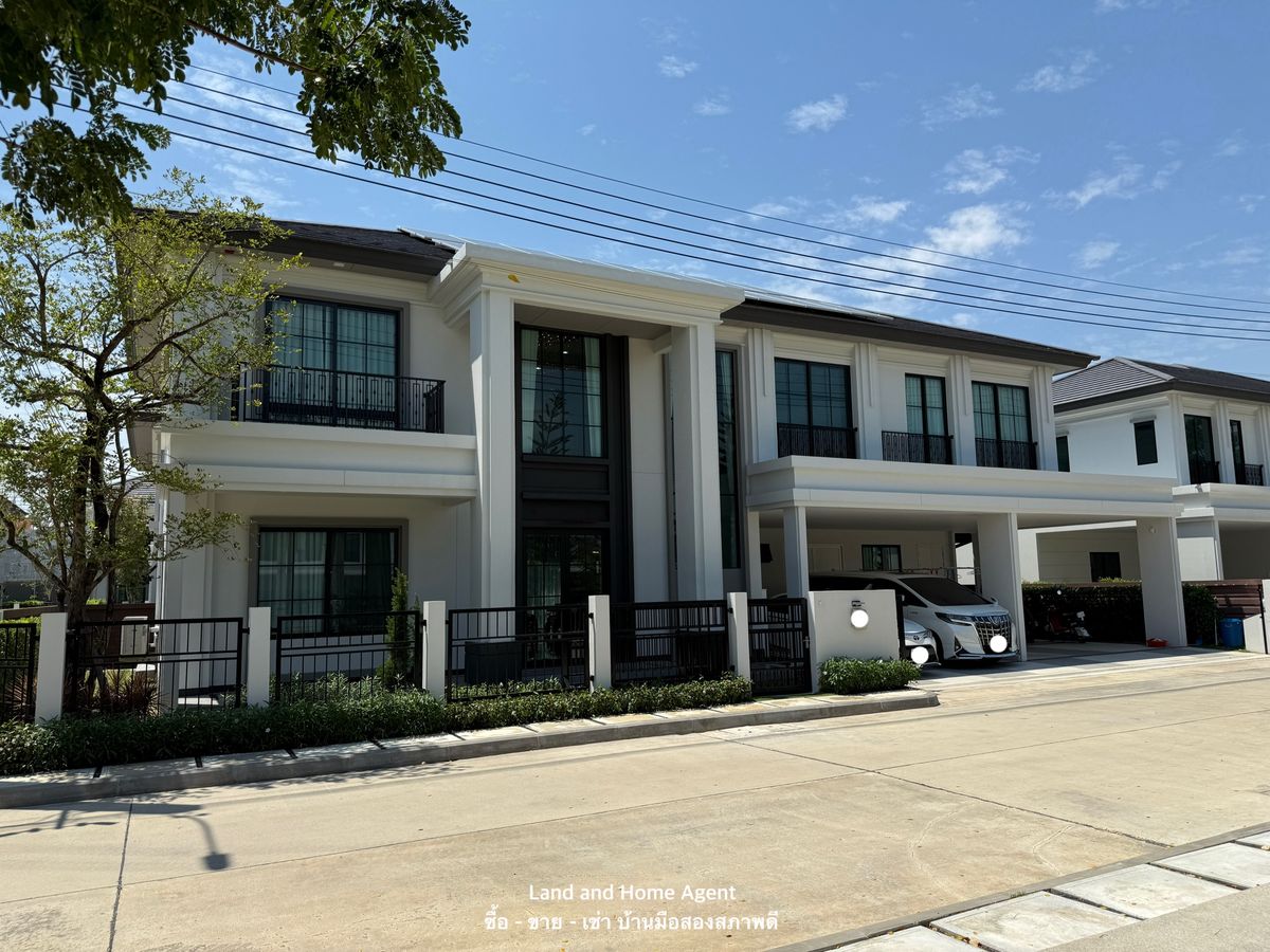 For SaleHouseLadkrabang, Suwannaphum Airport : House for sale Beautiful plot in front of the garden, 5 bedrooms