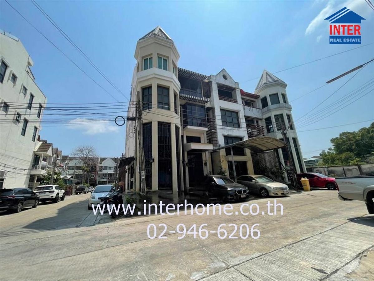 For SaleTownhomeRamkhamhaeng, Hua Mak : 3.5 floor townhome behind the corner of 33.2 sq.w. Village, Town, Lat Phrao 94, Soi Lat Phrao 94 (Panjamit), Lat Phrao Road, Wang Thonglang District Bangkok