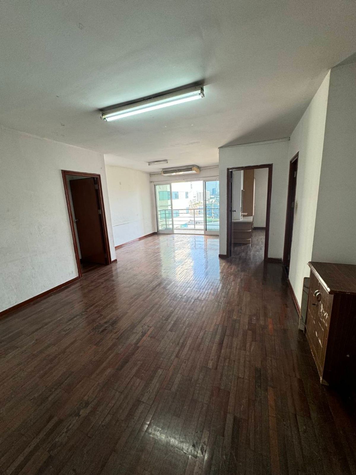 For SaleCondoRama3 (Riverside),Satupadit : Urgent sale !! 2 bedrooms, 1 water, 1 kitchen ** Half transfer fee **