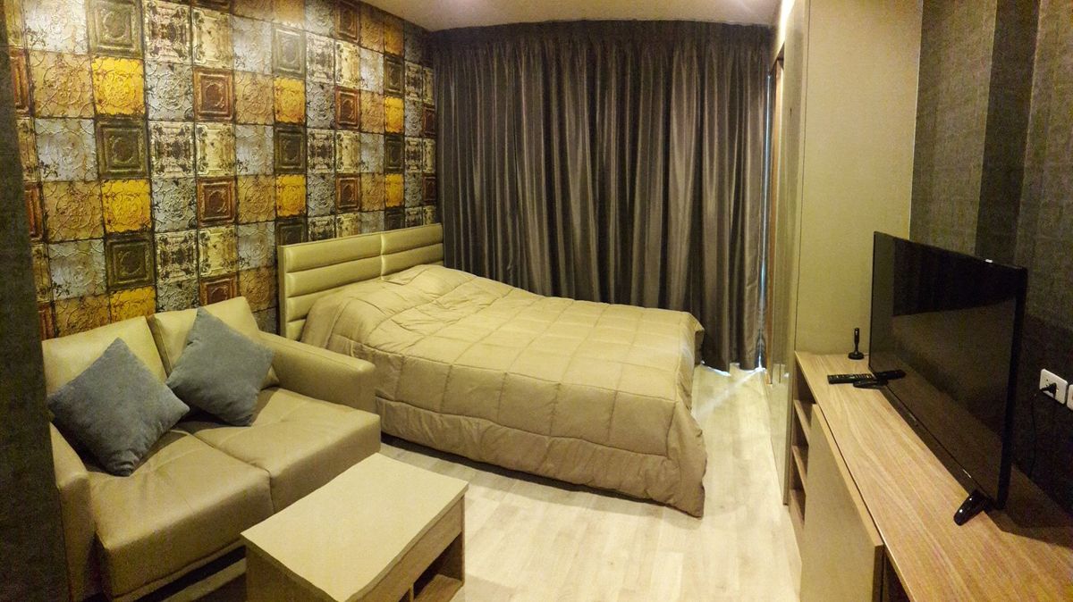 For RentCondoPinklao, Charansanitwong : 🌟 Rent ID Omobichorn Interchange 💖 All furniture and electrical appliances are ready. 💖 Beautiful room, cheap price.