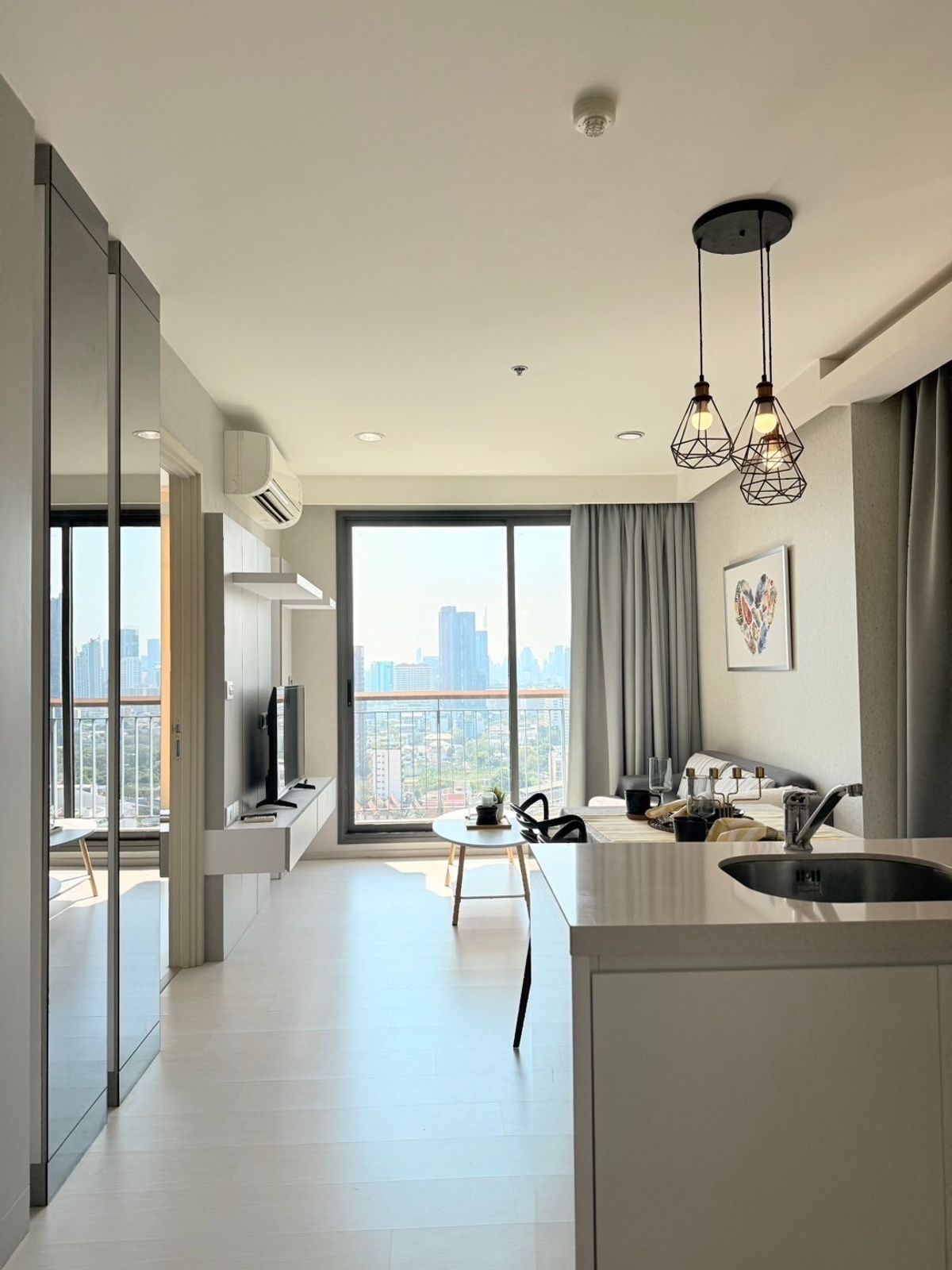 For RentCondoSukhumvit, Asoke, Thonglor : ️ ️ Rent a condo RHYTHM Sukhumvit 42 from BTS Ekkamai