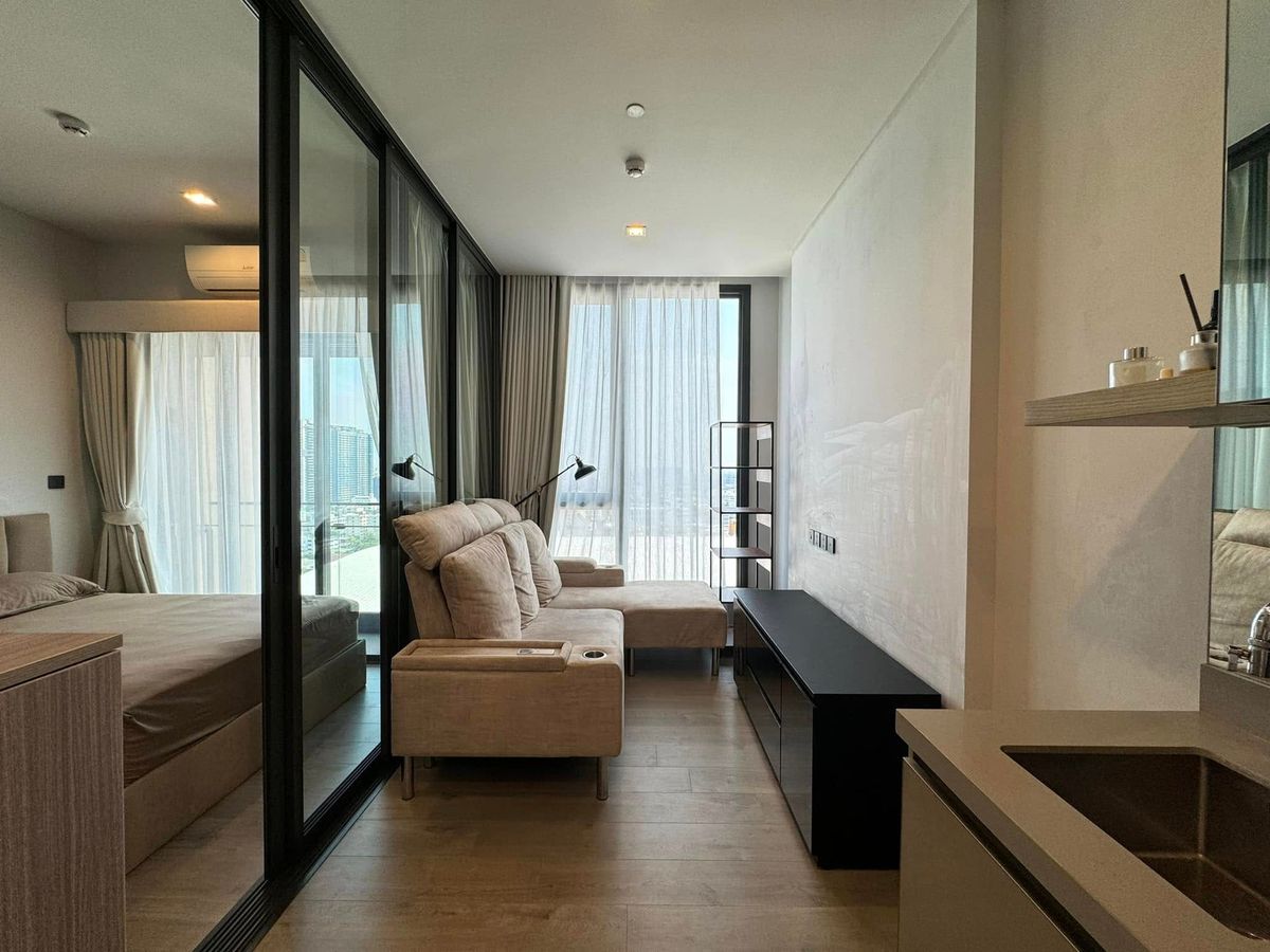 ให้เช่าคอนโดลาดพร้าว เซ็นทรัลลาดพร้าว : Impassive 1 Bedroom condo for rent in Ladprao 