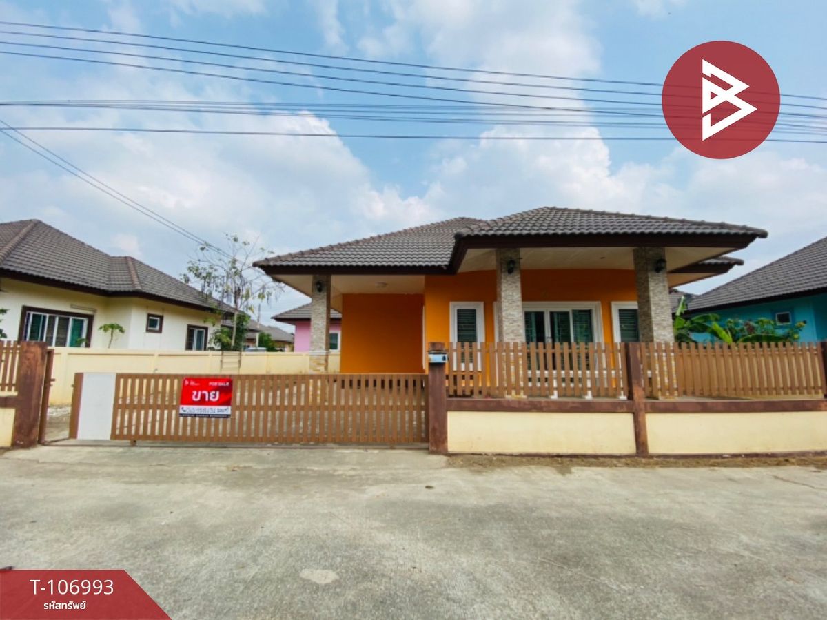 For SaleHouseChachoengsao : House for sale Nong Sarika Village, Chachoengsao long, ready