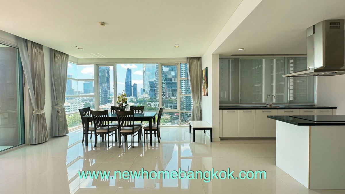 ให้เช่าคอนโดสุขุมวิท อโศก ทองหล่อ : For rent 3 bedroom Fullerton Condominium 