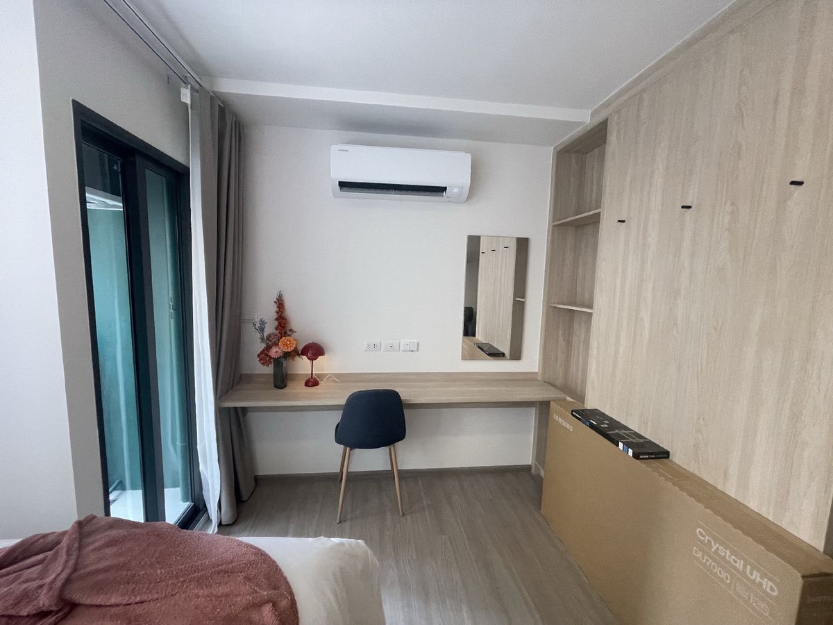 For RentCondoSapankwai,Jatujak : 🔥For urgent rent🔥 Condo The Move Pradipat, 1 bedroom, size 24.50 sq m., 2nd floor, no blocked view, near BTS Saphan Khwai