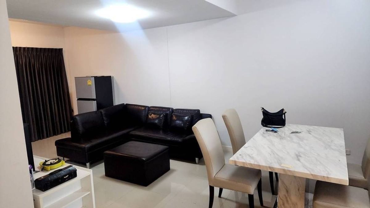 For RentTownhomePattanakan, Srinakarin : P-2699 Urgent rent! The Connect Phatthanakan 38, beautiful house, near the expressway to the city easily  The best location