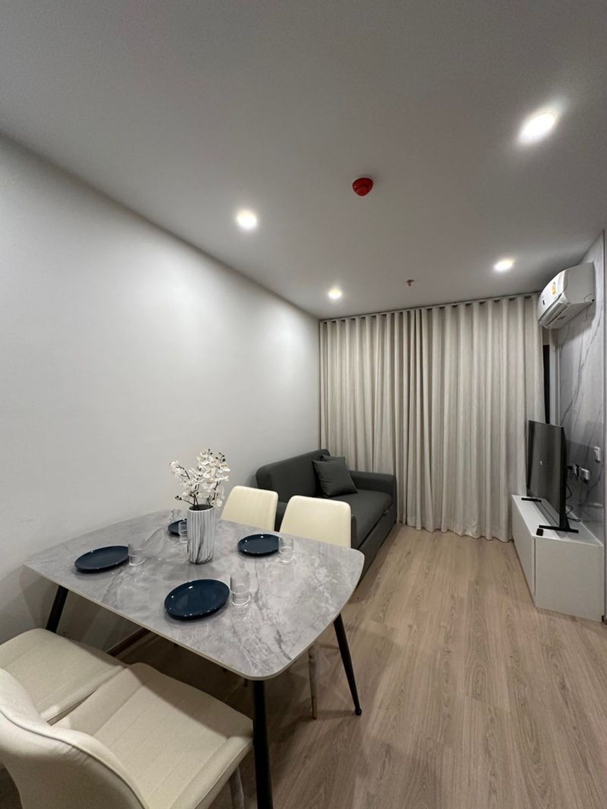 ให้เช่าคอนโดคลองเตย กล้วยน้ำไท : Brand new! 2 Bedrooms at Life Asoke Rama 4 by Nestcovery