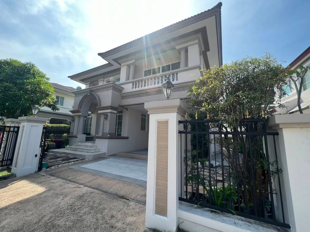 For RentHouseLadkrabang, Suwannaphum Airport : Rent a detached house Very good location, near the BTS Skytrain, Lada Village, Sukhumvit, near Suan Luang Rama 9