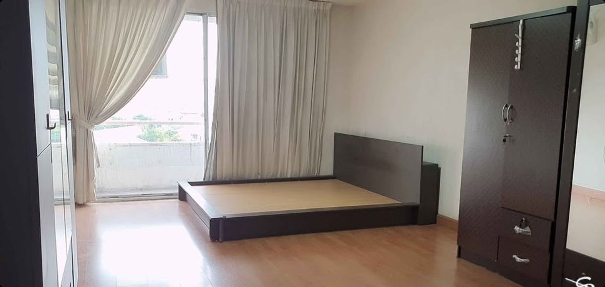 For SaleCondoRatchadapisek, Huaikwang, Suttisan : Condo for sale, Ratchada Orchid, 7th floor, complete furniture (S4684)