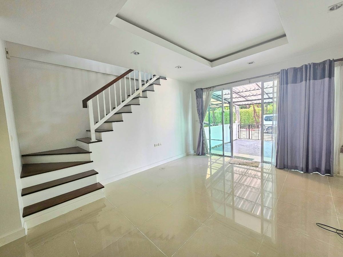 For RentTownhomePattanakan, Srinakarin : Rental Home Project, Rama 9