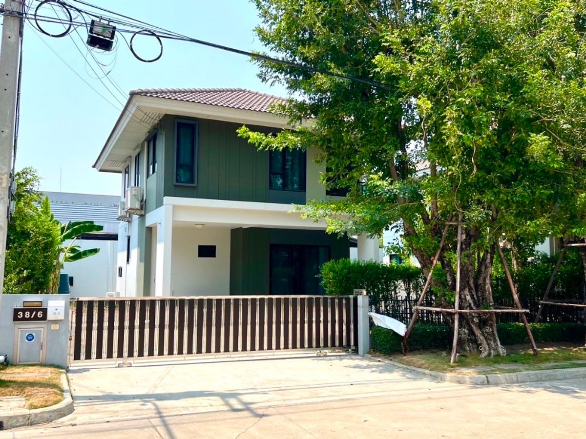 For RentHousePathum Thani,Rangsit, Thammasat : 🏡 2 -storey detached house for rent along the Motorway, Lam Luk Ka -Rangsit Khlong 5, ready