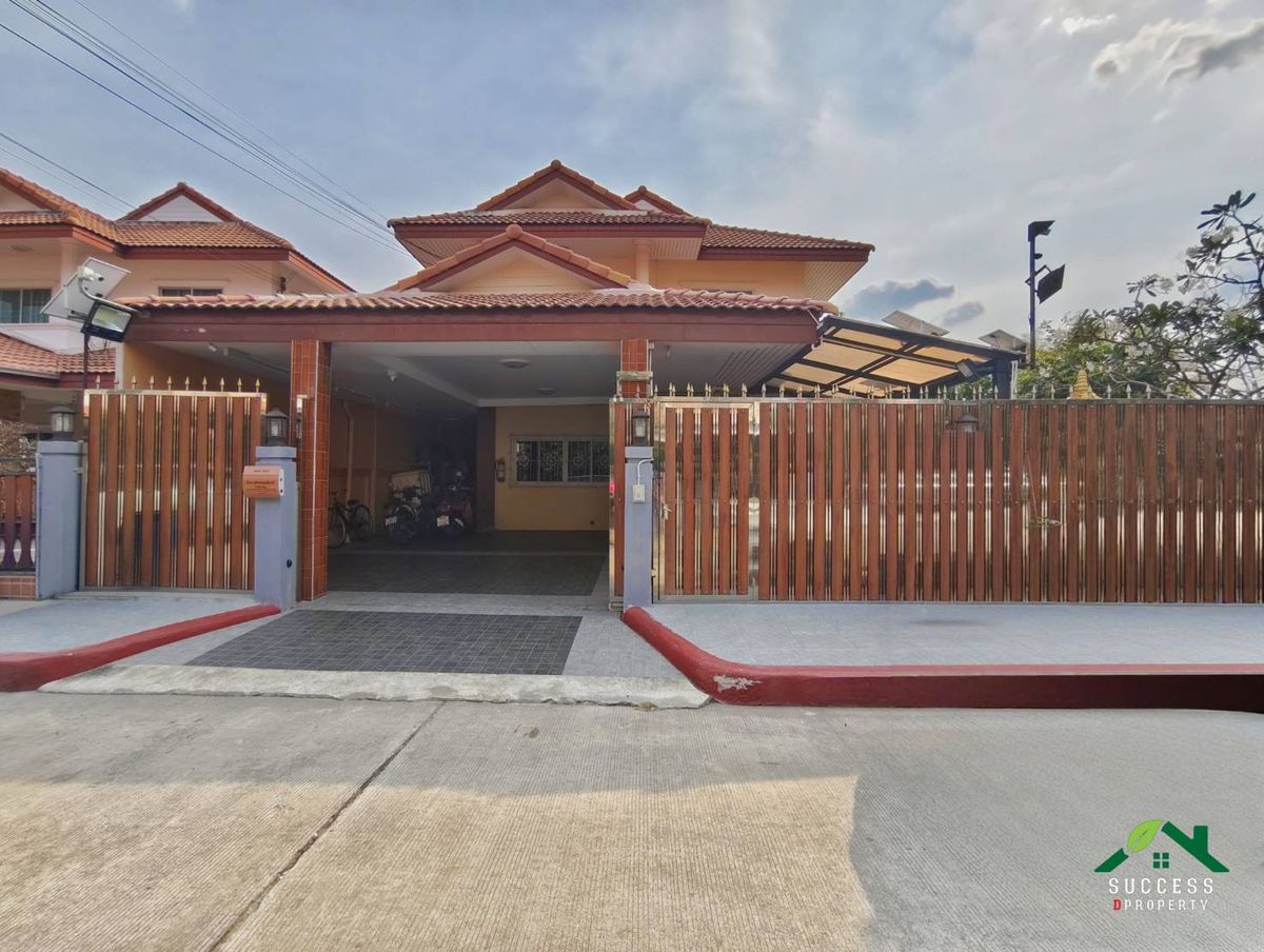 For SaleHouseSamut Prakan,Samrong : 💥 Detached house, Den Chai University, Soi Dragon, behind the edge of the garden, adding 5 bedrooms, plus every air -conditioned air -conditioned room in good condition, ready to stay Near the market, easy to find food, convenient to travel, near the comp