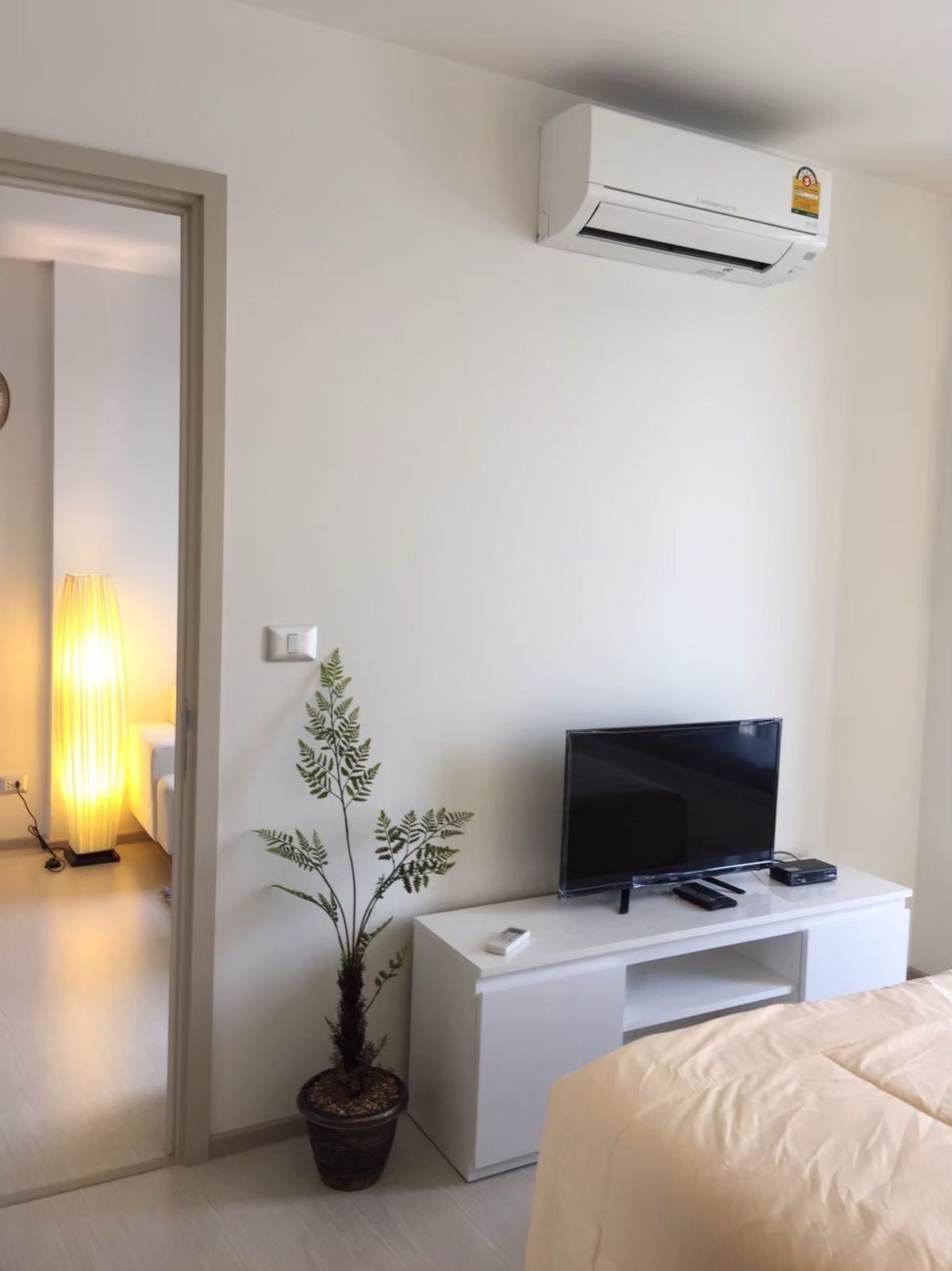 For RentCondoSukhumvit, Asoke, Thonglor : Rent Rhythm Sukhumvit 44 - next to the BTS Phra Khanong ✨ 1 bedroom | 1 bathroom | 45 sq.m. | Fully Furnished