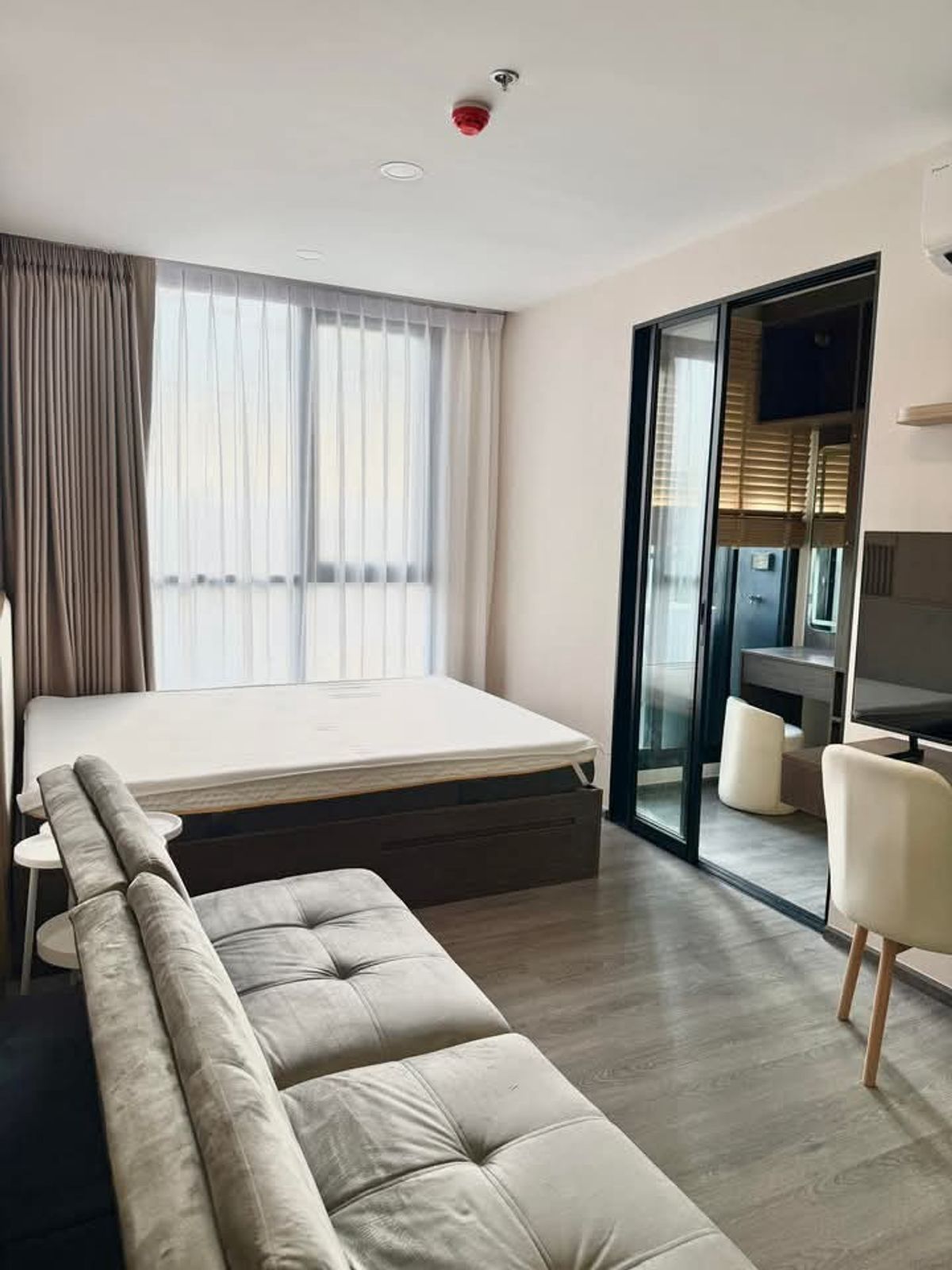 For RentCondoLadprao101, Happy Land, The Mall Bang Kapi : OLK119 Condo for rent, Dier, Lat Phrao-Bang Kapi, Floor 5, City View 25.5 sqm. 1 Bro. 1 water 15,000 baht 064-959-8900