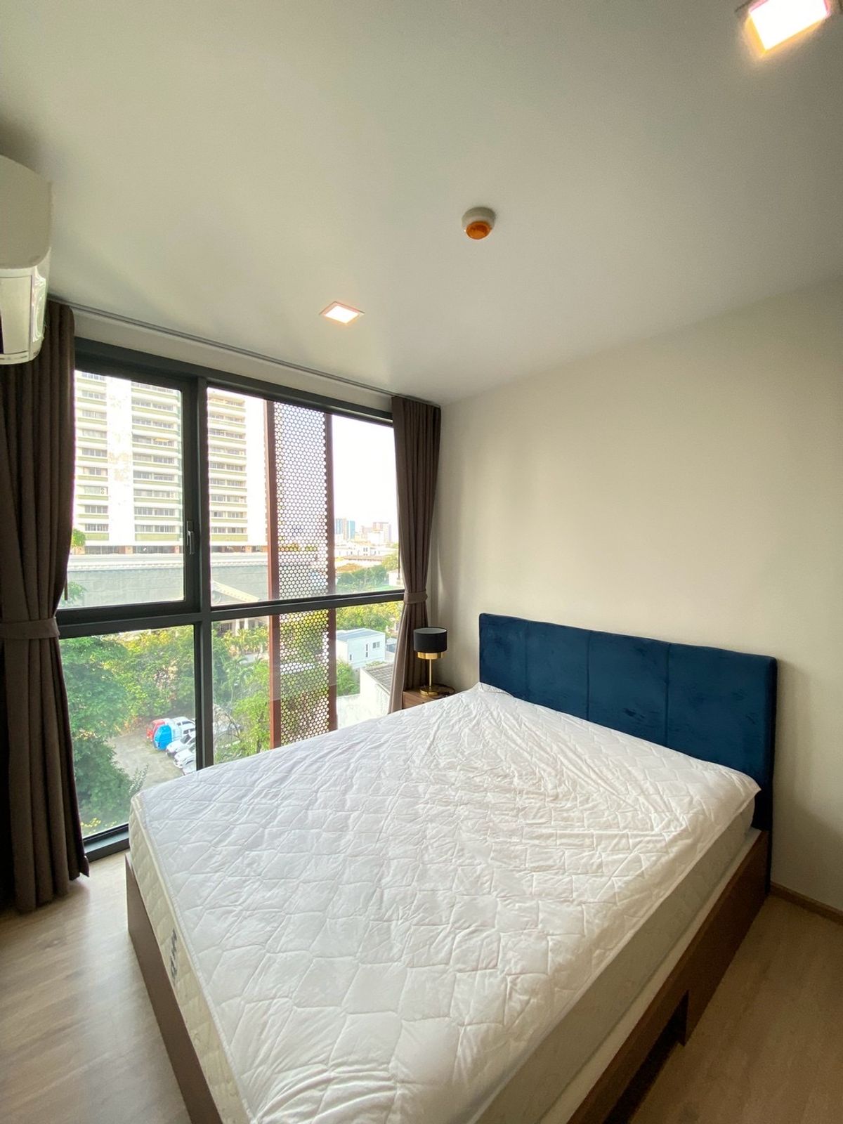 For RentCondoSukhumvit, Asoke, Thonglor : TAKA HAUS EKKAMAI