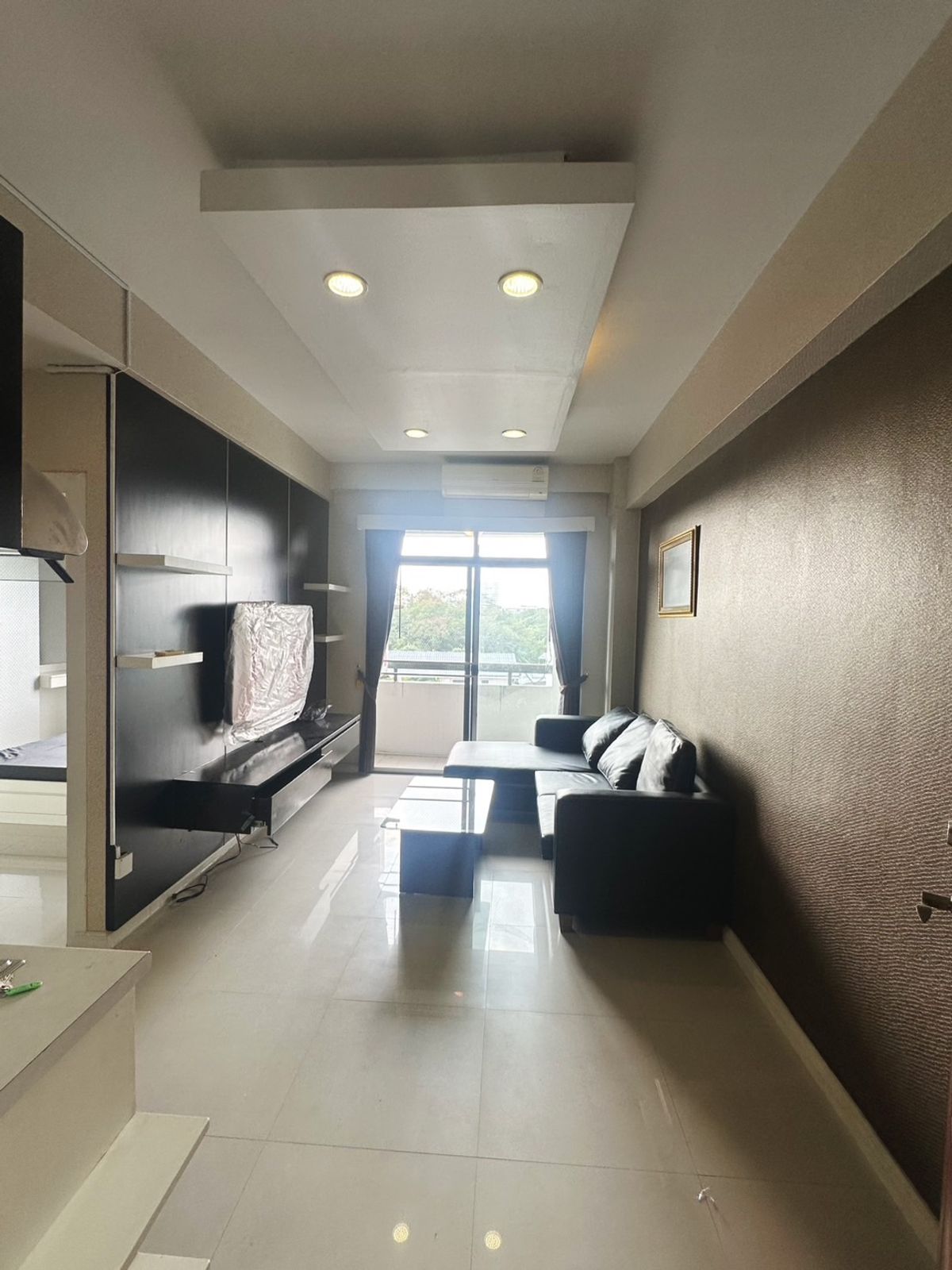 For RentCondoPattanakan, Srinakarin : P-2705 Urgent rent! St. Charm Condominium, beautiful room, complete furniture, ready to be near MRT Srinakarin 38