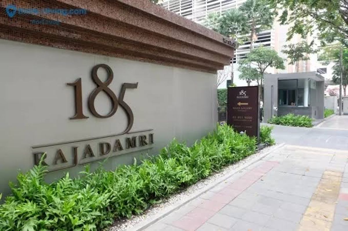 For SaleCondoWitthayu, Chidlom, Langsuan, Ploenchit : 3 bedrooms 222 sqm. 88 million!