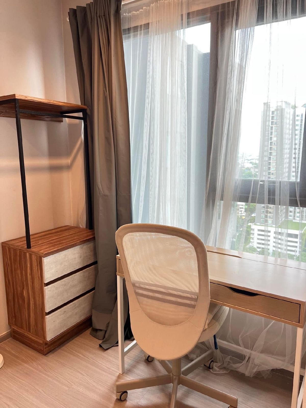 For RentCondoThaphra, Talat Phlu, Wutthakat : Rental Life Sathorn Sierra, high view