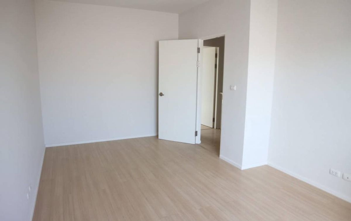 For RentTownhomeOnnut, Udomsuk : K-6287 for rent! Baan Klang Mueang Sukhumvit 77, empty house, near BTS Onnut