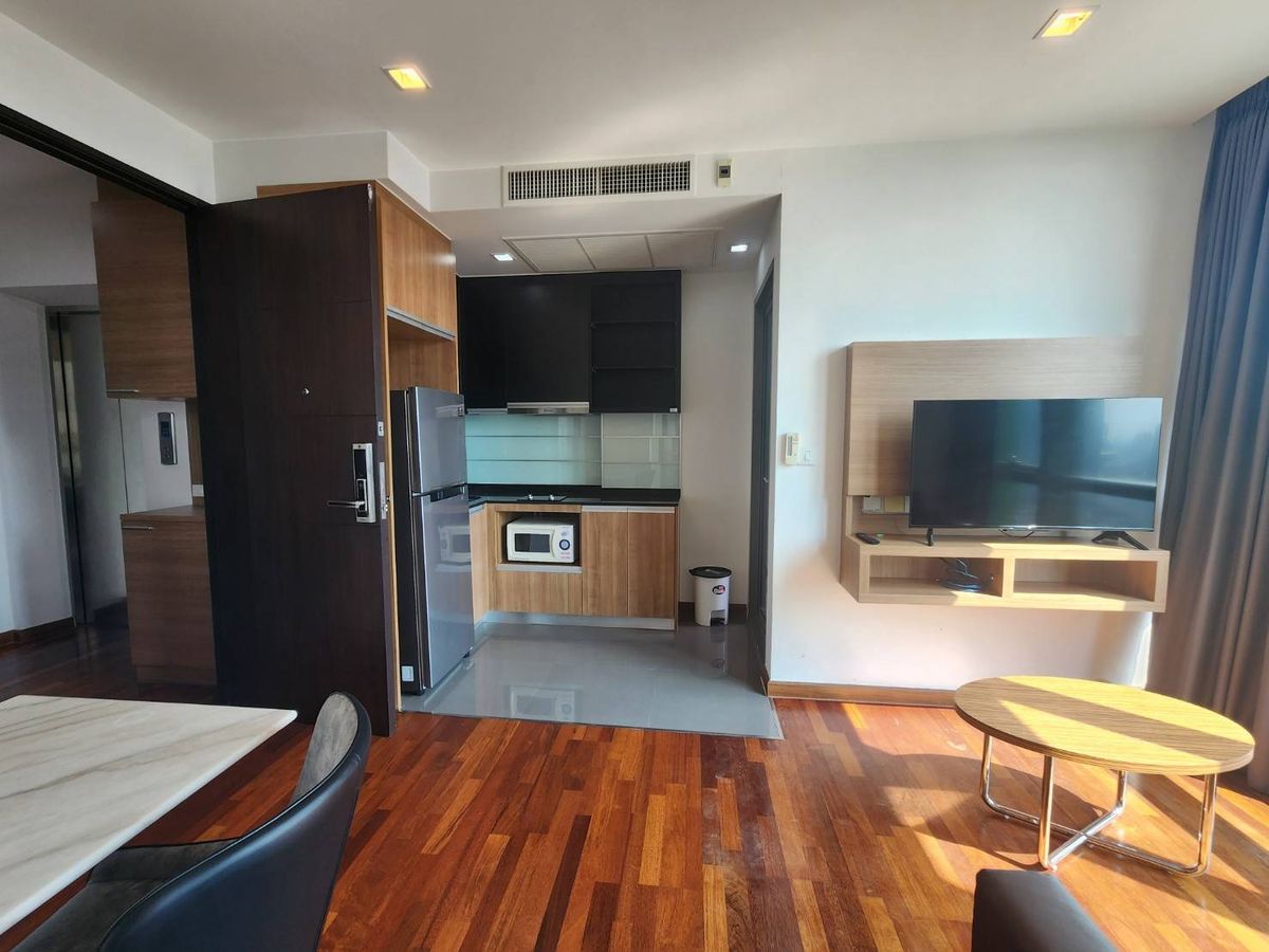 For RentCondoRatchathewi,Phayathai : For Rent Condo Wish Signature 1BED 34 Square METER BTS RATCHHTHTHEWI (AvAlable)