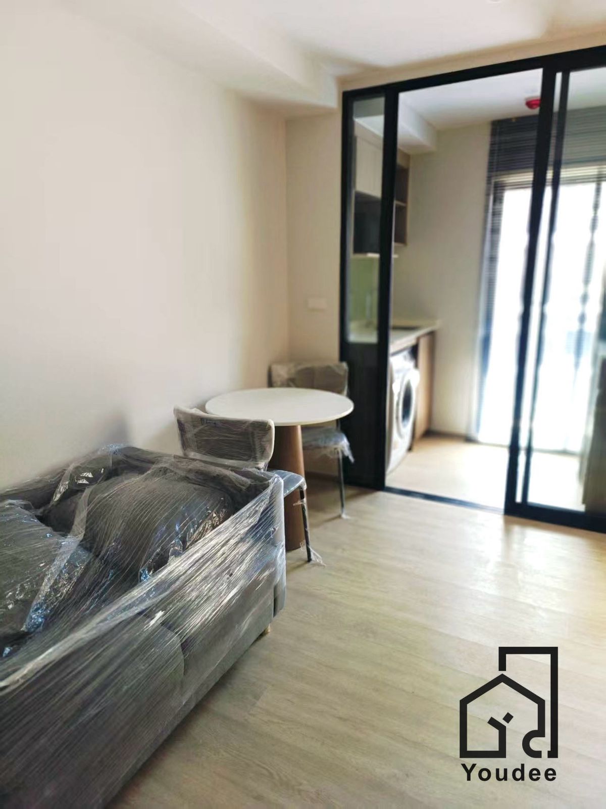 For RentCondoPathum Thani,Rangsit, Thammasat : Khu Khot condo for rent