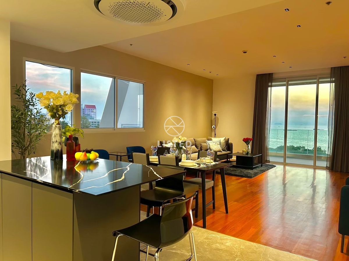 ขายคอนโดพัทยา บางแสน ชลบุรี สัตหีบ : The Cove Pattaya 1 Bed Condo For Sale in North Pattaya, Wong Amat