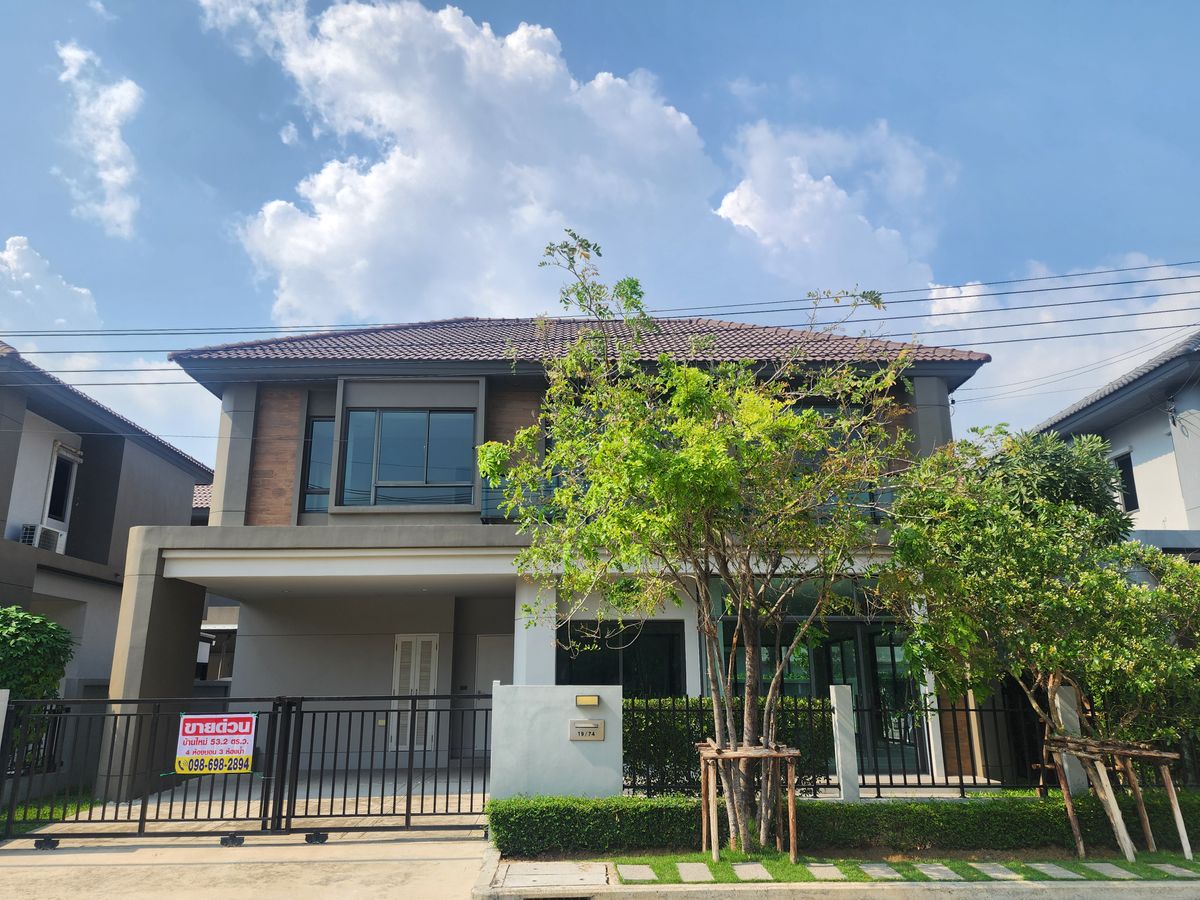 For SaleHouseMin Buri, Romklao : New 2 -story detached house for sale, never in!  Venue Rama 9 Project