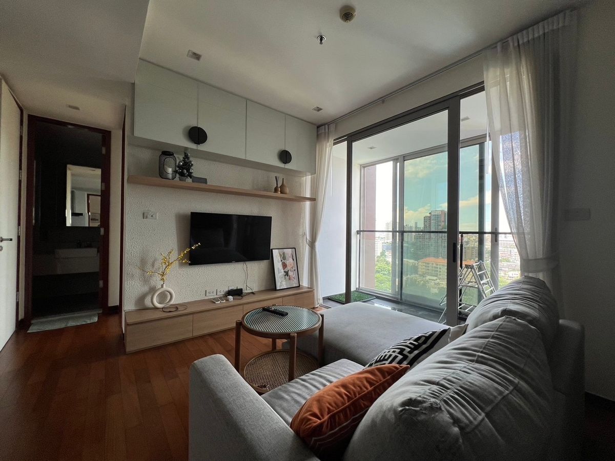 For RentCondoSukhumvit, Asoke, Thonglor : Ashton Morph 38 Pet Friendly 2 Bedroom 71 SQ.M