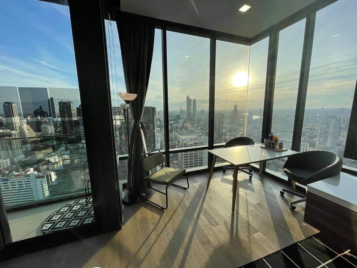 ให้เช่าคอนโดสีลม ศาลาแดง บางรัก : For rent Ashton Silom 1 bedroom 35 sqm rent 43,000 per month rainy 081-8895470