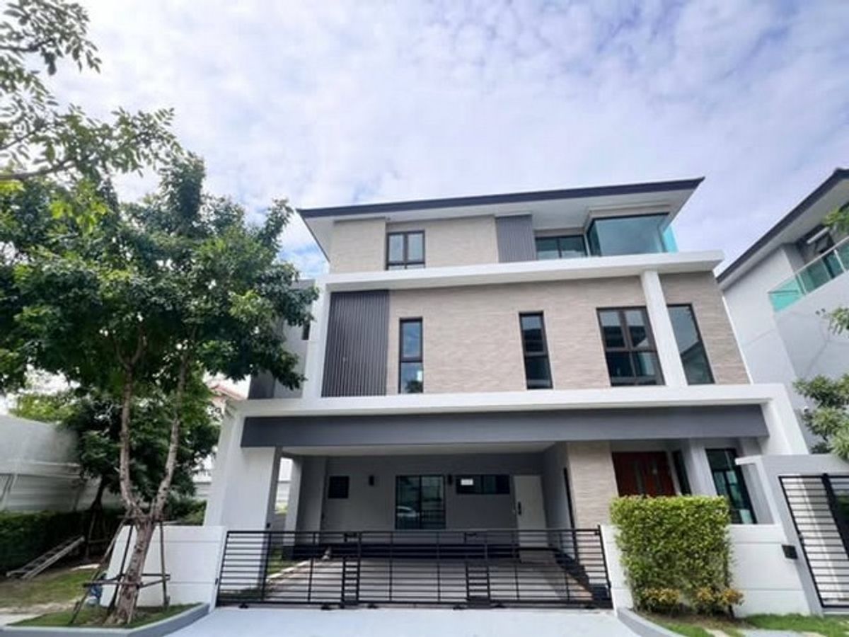 For RentHouseLadprao101, Happy Land, The Mall Bang Kapi : HR2319 Rent a single house behind the corner of The City Ekkamai Project - Lat Phrao, beautifully decorated near Ram Inthra express.