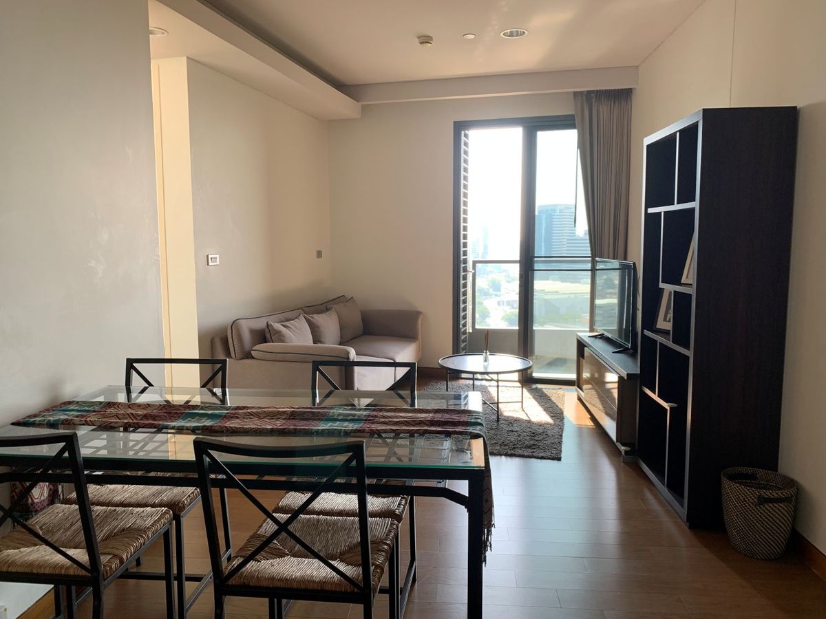 For RentCondoSukhumvit, Asoke, Thonglor : Condo for Rent, The Lumpini 24 Condo - Luxury Living in Sukhumvit 24!