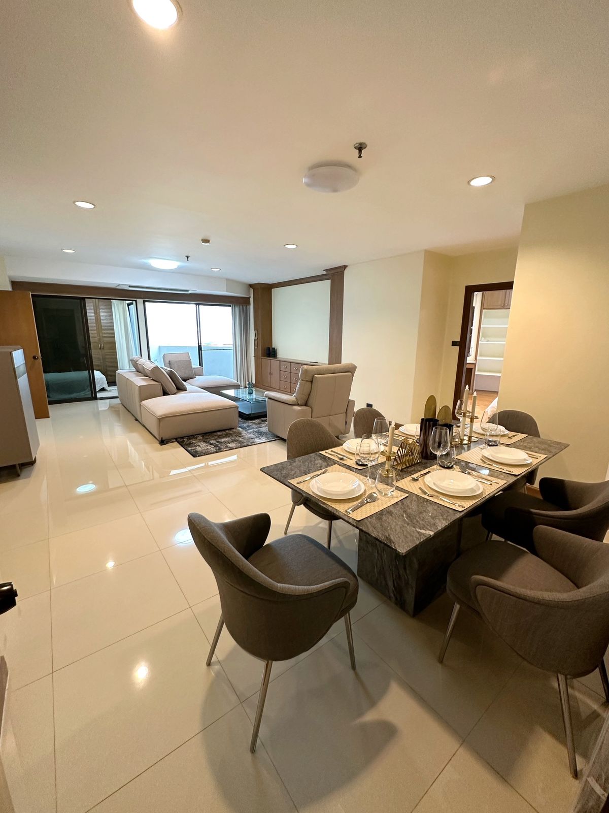 CondoSukhumvit, Asoke, Thonglor : 8900♛♚ Rent 𝓼 Sell 3 Bedroom Sale ♙ Fifty Fifty Tower Thonglor ♜BTS Thonglor ∞099-5919653,065-9423251🜲Line@surreside