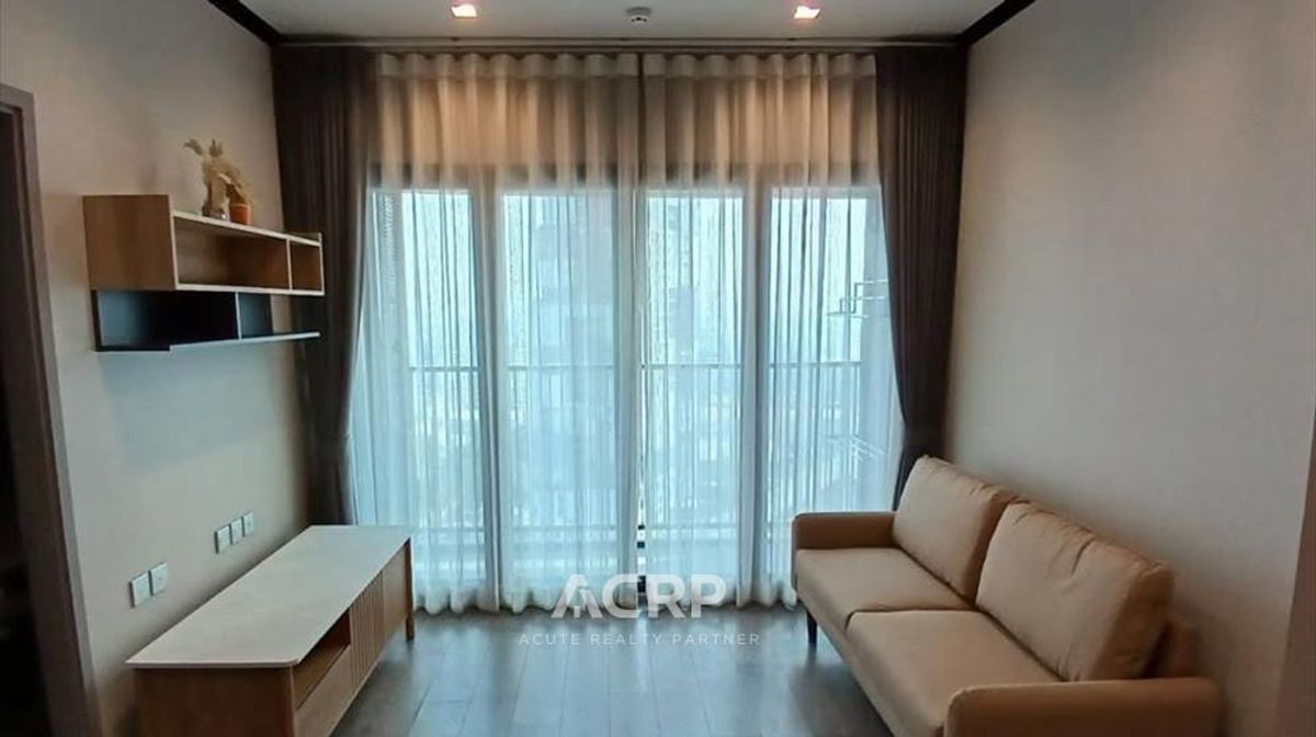 For SaleCondoLadprao, Central Ladprao : For Sale !! The price is lower than the market !! Beautiful room for sale Ratchada Ladprao next to MRT Lat Phrao 0 meters