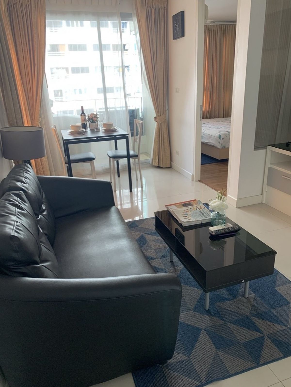 For RentCondoSukhumvit, Asoke, Thonglor : The Clover Thonglor Condominium Room for Rent