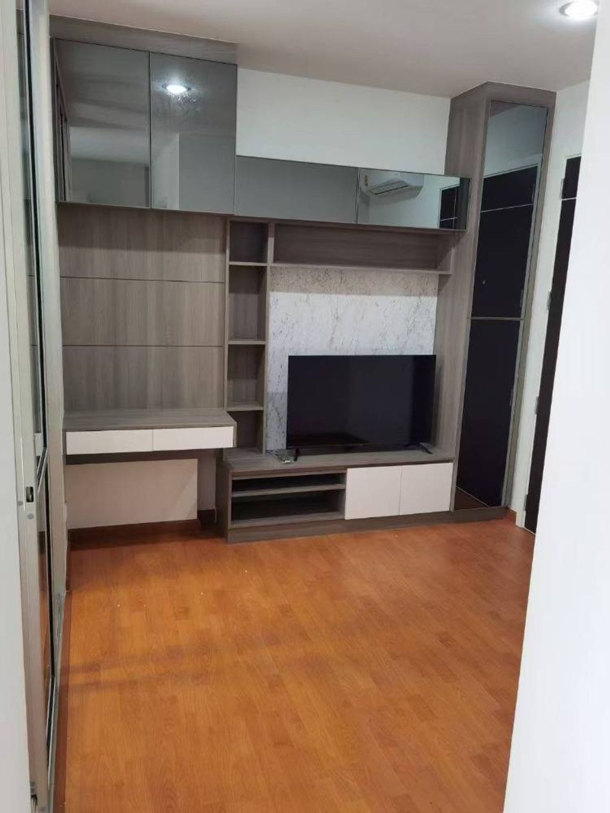 For RentCondoSamut Prakan,Samrong : Rent The President Sukhumvit-Samutprakan Condo.