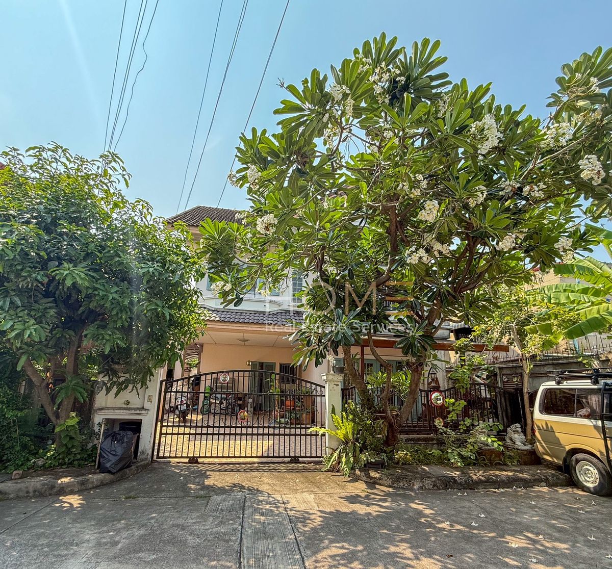 For SaleHouseMin Buri, Romklao : Parkway Chalet Ramkhamhaeng / 3 Bedrooms (Sale), Parkway Chalet Ramkhamhaeng / 3 Bedrooms (For Sale) AA330