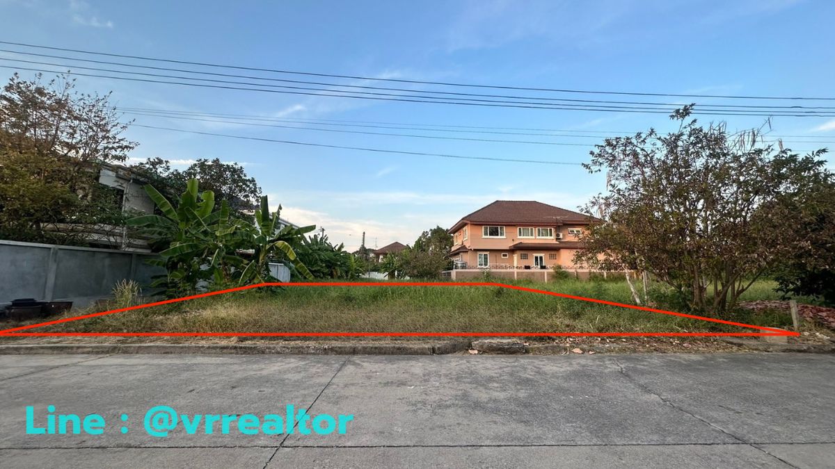 For SaleLandPattanakan, Srinakarin : Land for sale in honor of Rama 9 Soi 62, Thep Thani Village, beautiful plot 125 sq.w., zone in front of the project