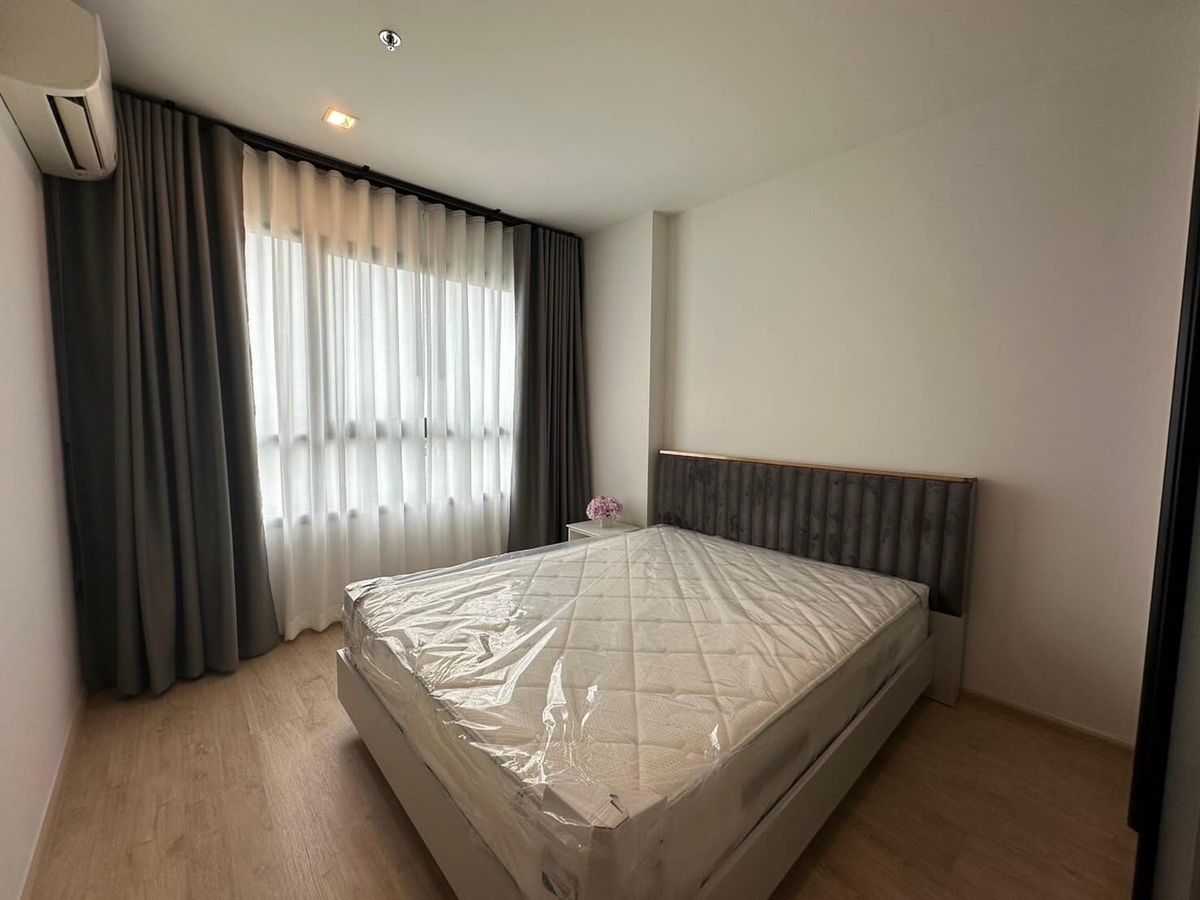 For RentCondoRama9, Petchburi, RCA : Condo available for rent in Rama 9 IDEO NEW RAMA9 near MRT Rama 9, complete furniture The price can be reduced again.