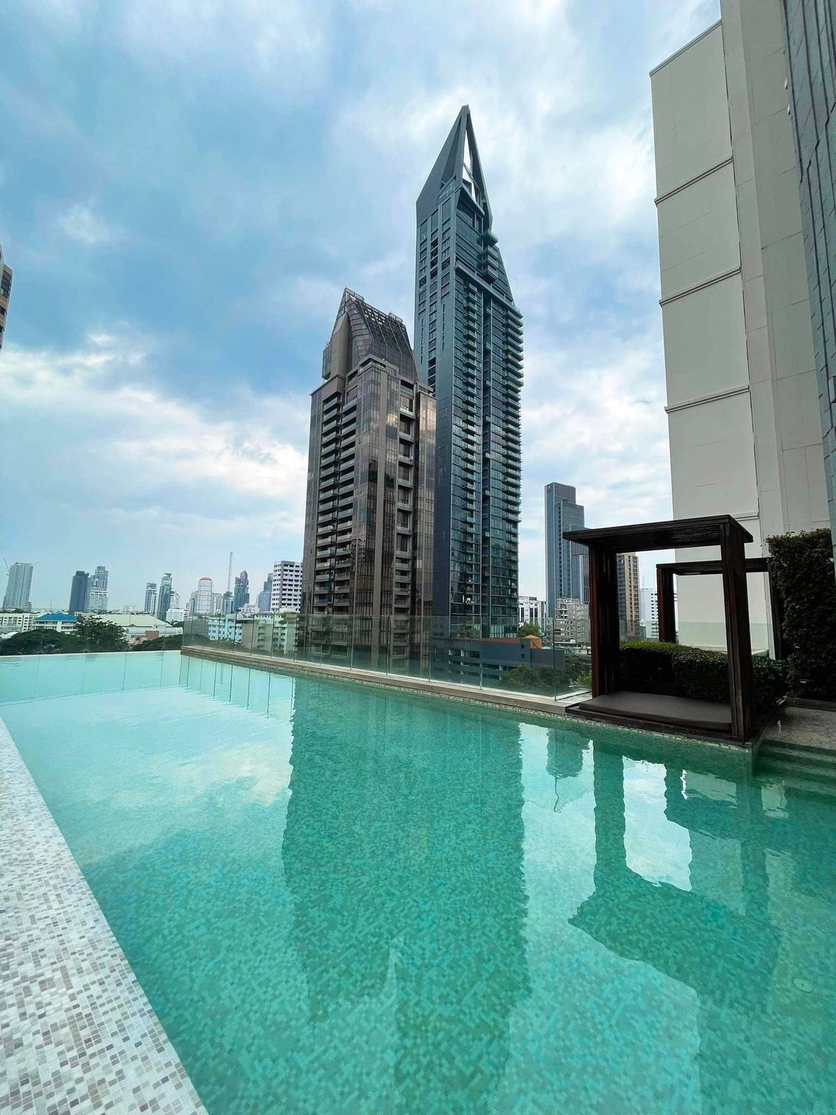 For RentCondoSukhumvit, Asoke, Thonglor : * For Rent* Siri Residence Sukhumvit 24 (PTR1045)