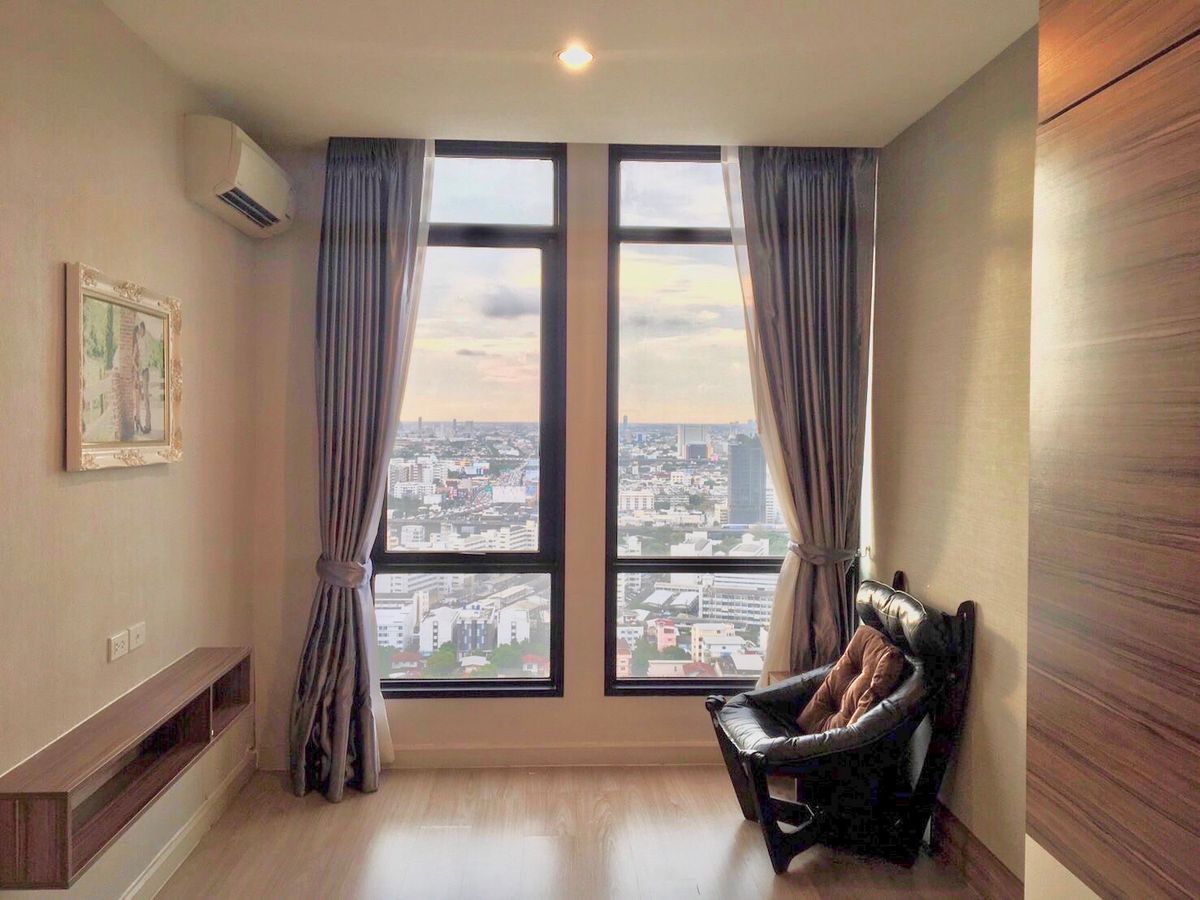 For SaleCondoRatchathewi,Phayathai : 🔥 Dont miss out! The Capital Ratchapraop-Vibha 1 Bedroom 41.42 sq.m., large room, beautiful view, no covers, only 3.85 million! Contact 0968623850 🔥