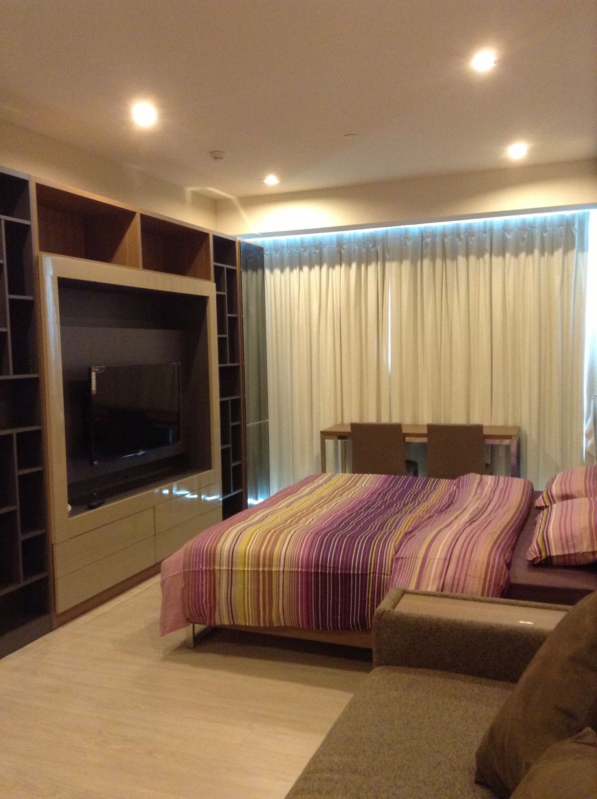 For SaleCondoSukhumvit, Asoke, Thonglor : For Sale The Room Sukhumvit 21 (S15-28623)