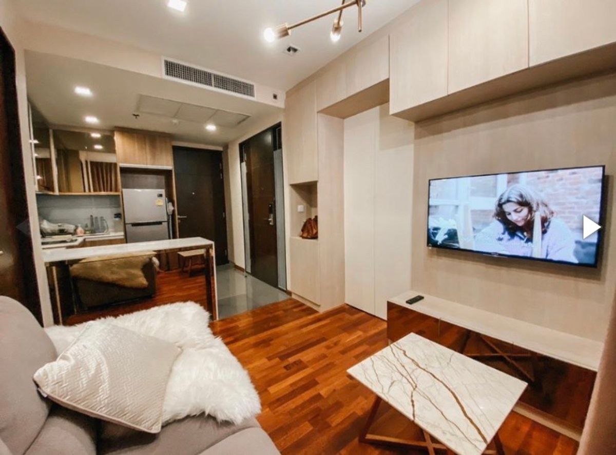 For SaleCondoRatchathewi,Phayathai : ★ Very special price at a price of 5.8. Complete central ★ Ready to move in Near the source of food Traveling is very convenient ★ @wish signature