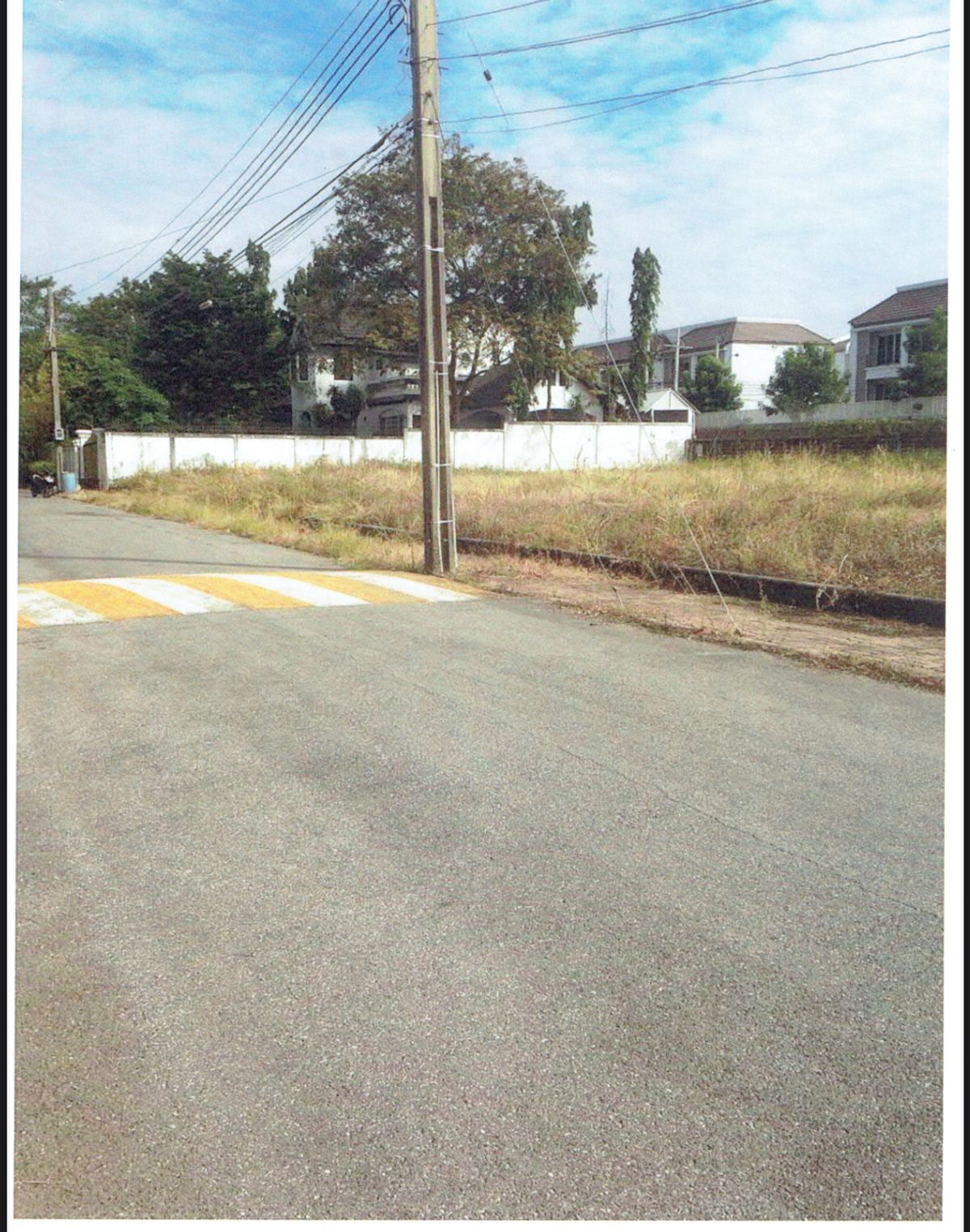 For SaleLandPattanakan, Srinakarin : Land for sale in Sin Kao Village Srinakarin Road