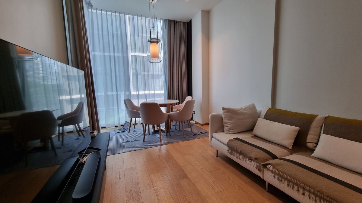 For RentCondoWitthayu, Chidlom, Langsuan, Ploenchit : 📌 New Listing! Condo for Rent at 28 Chidlom