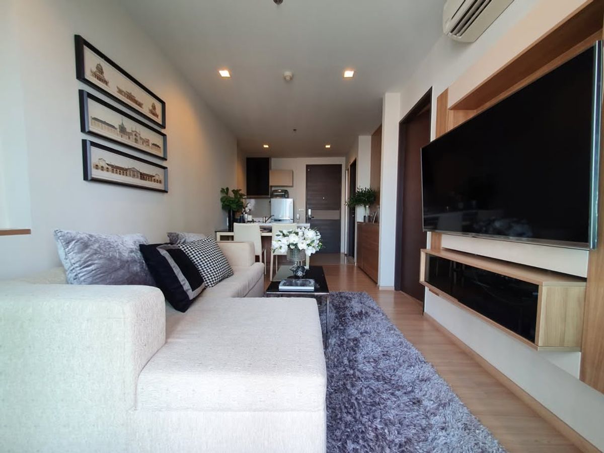 For RentCondoSathorn, Narathiwat : Condo for Rent: Rhythm Sathorn near BTS Saphan Taksin & Surasak